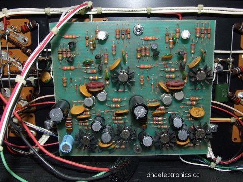 Phase Linear 400 Power Amplifier picture