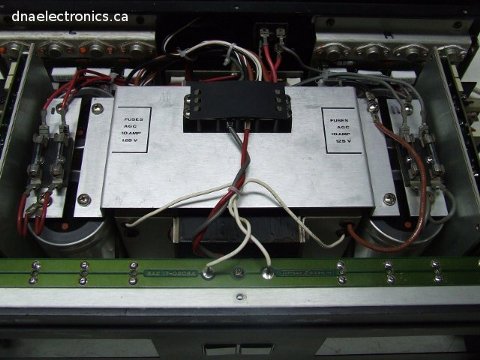 SAE 2600 Power Amplifier picture